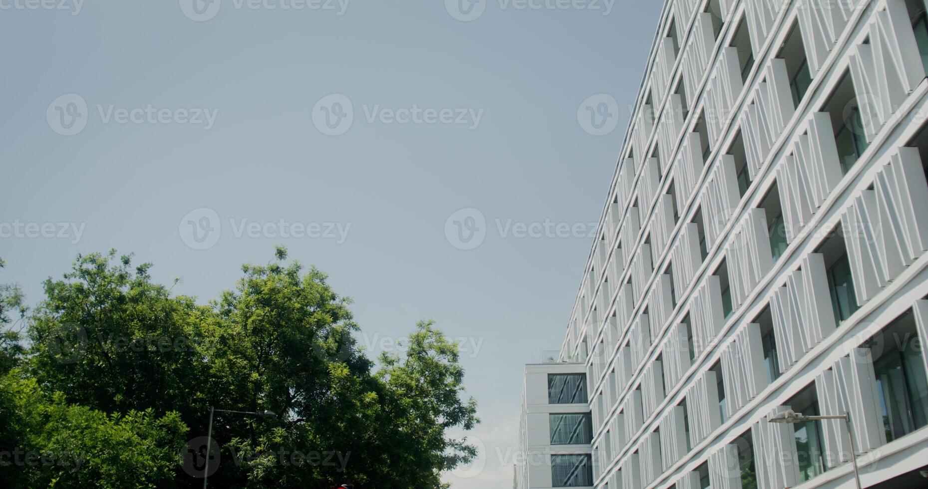 A tall building with windows photo