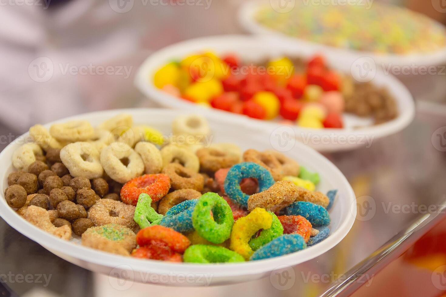 Various whole -grain flakes on the store sheet photo