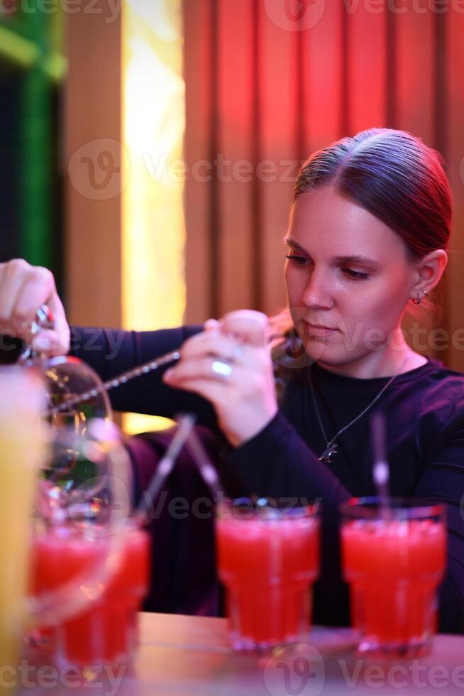 Crafting Beautiful Cocktails The Art of Mixology in Action at the Bar for Every Occasion photo