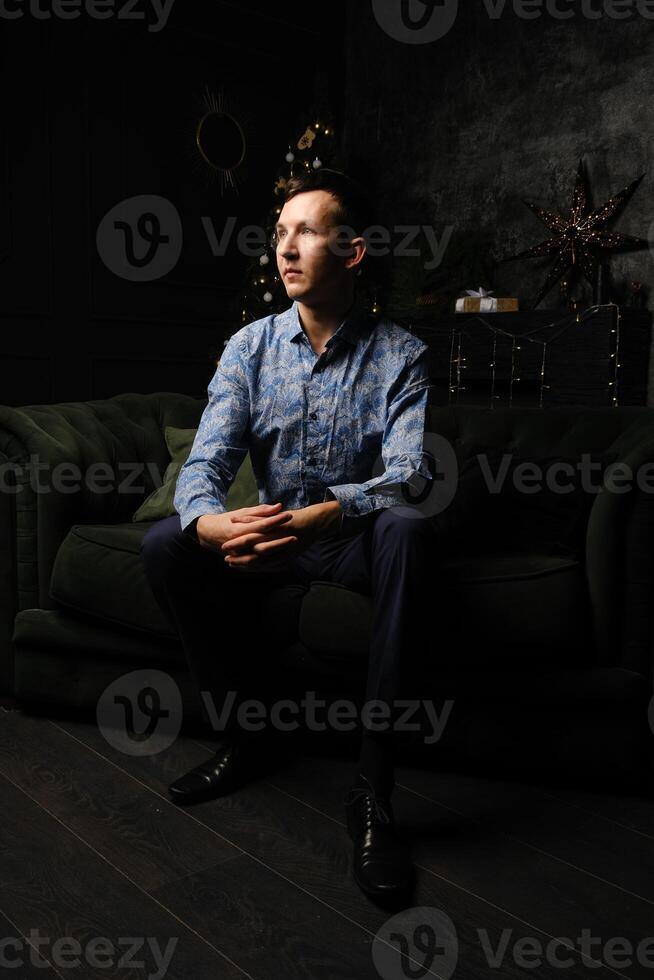 A Stylish Male Portrait Set in a Sophisticated and Elegant Environment for Artistic Expression photo