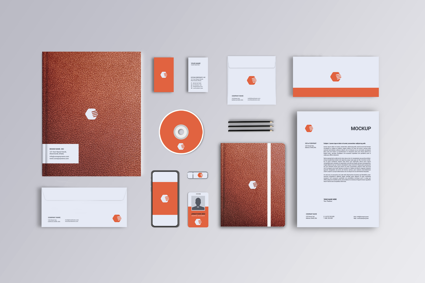 Leather Folder and Notebook Style Stationary Mockup psd