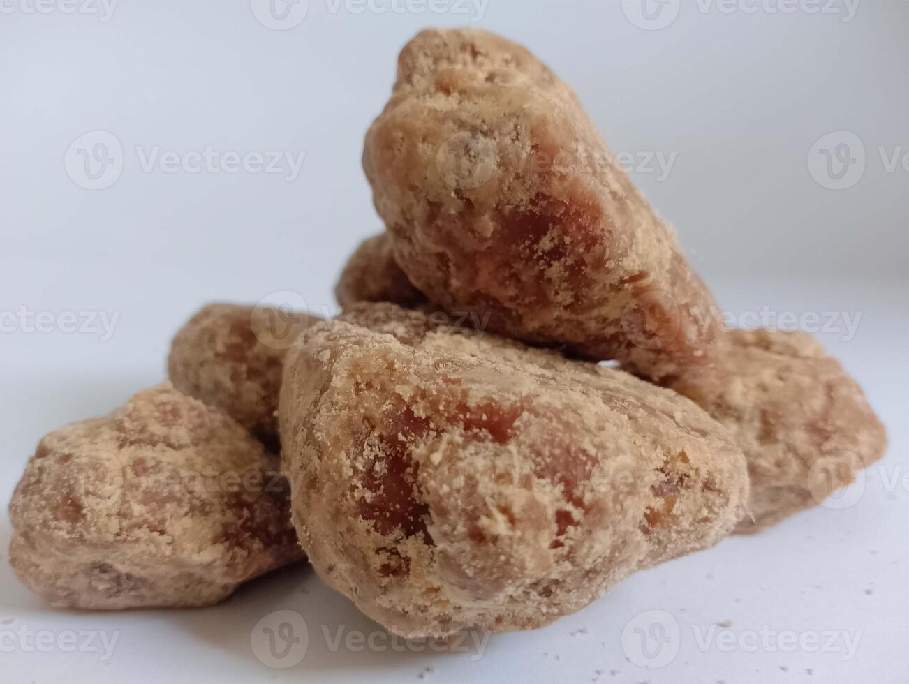 Organic Gur a pure sugarcane indulgence. photo