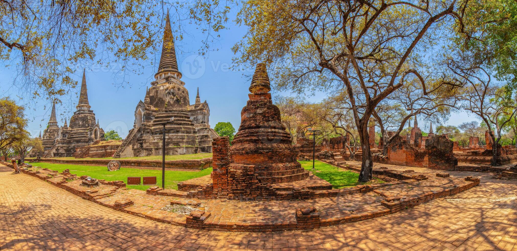 old city with beautiful Thai temples, Ayutthaya, Wat Phra Si Sanphet. photo