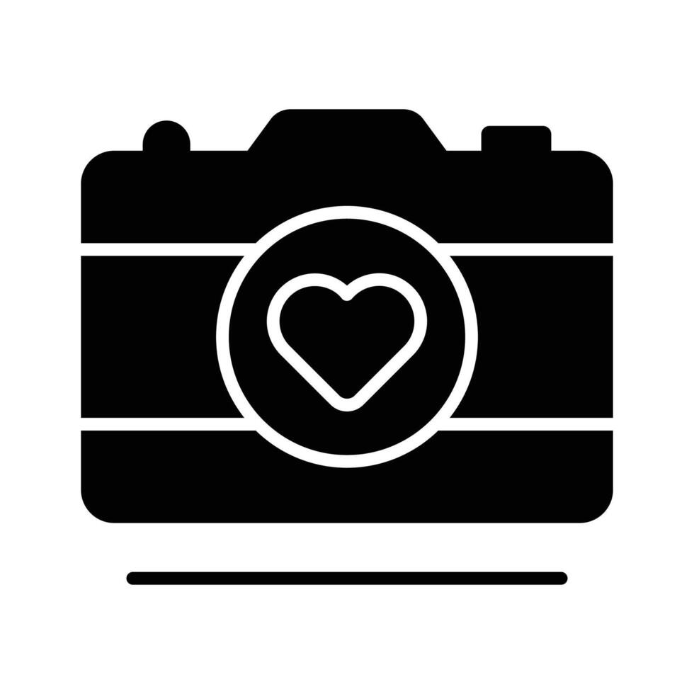 Ready to use outline icon of valentine photography camera. vector