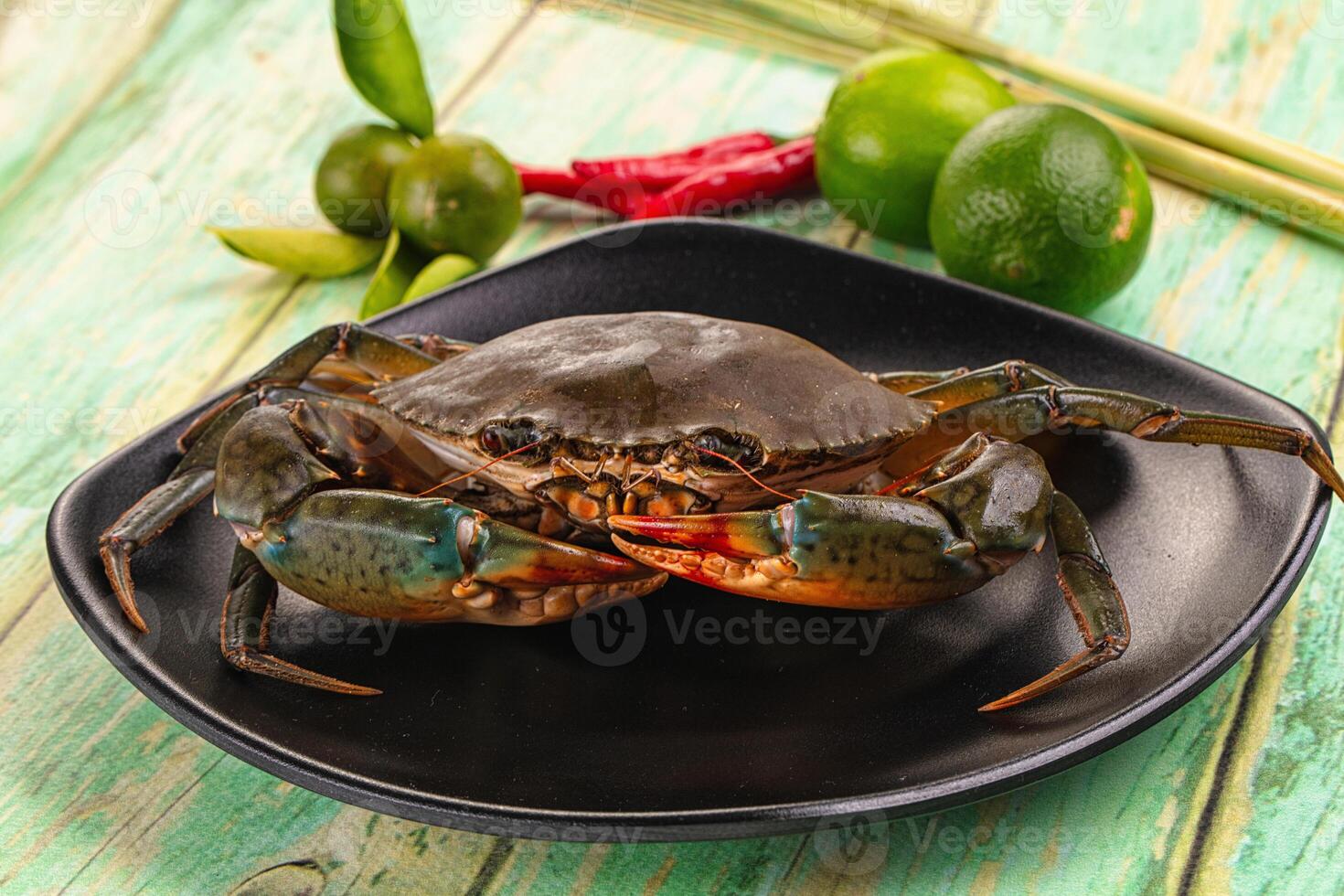 Raw wild crab for cooking photo
