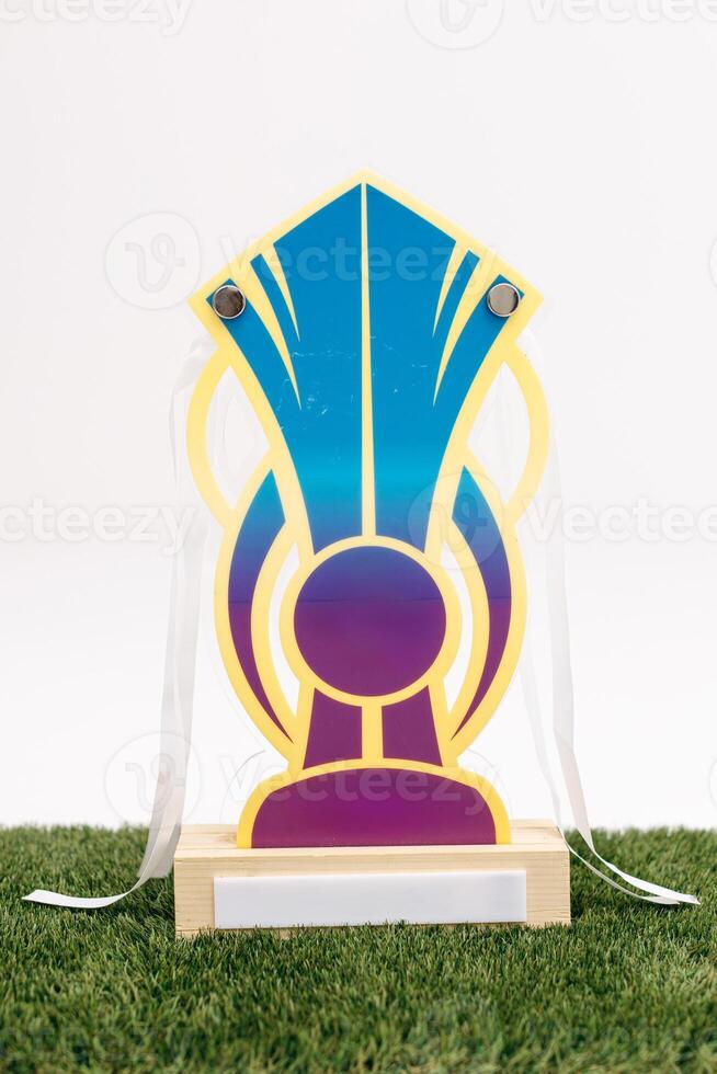 We are excited to unveil a stylish new trophy design for sports events, featuring vibrant colors and an artistic shape that symbolizes achievement and celebration for every deserving winner photo