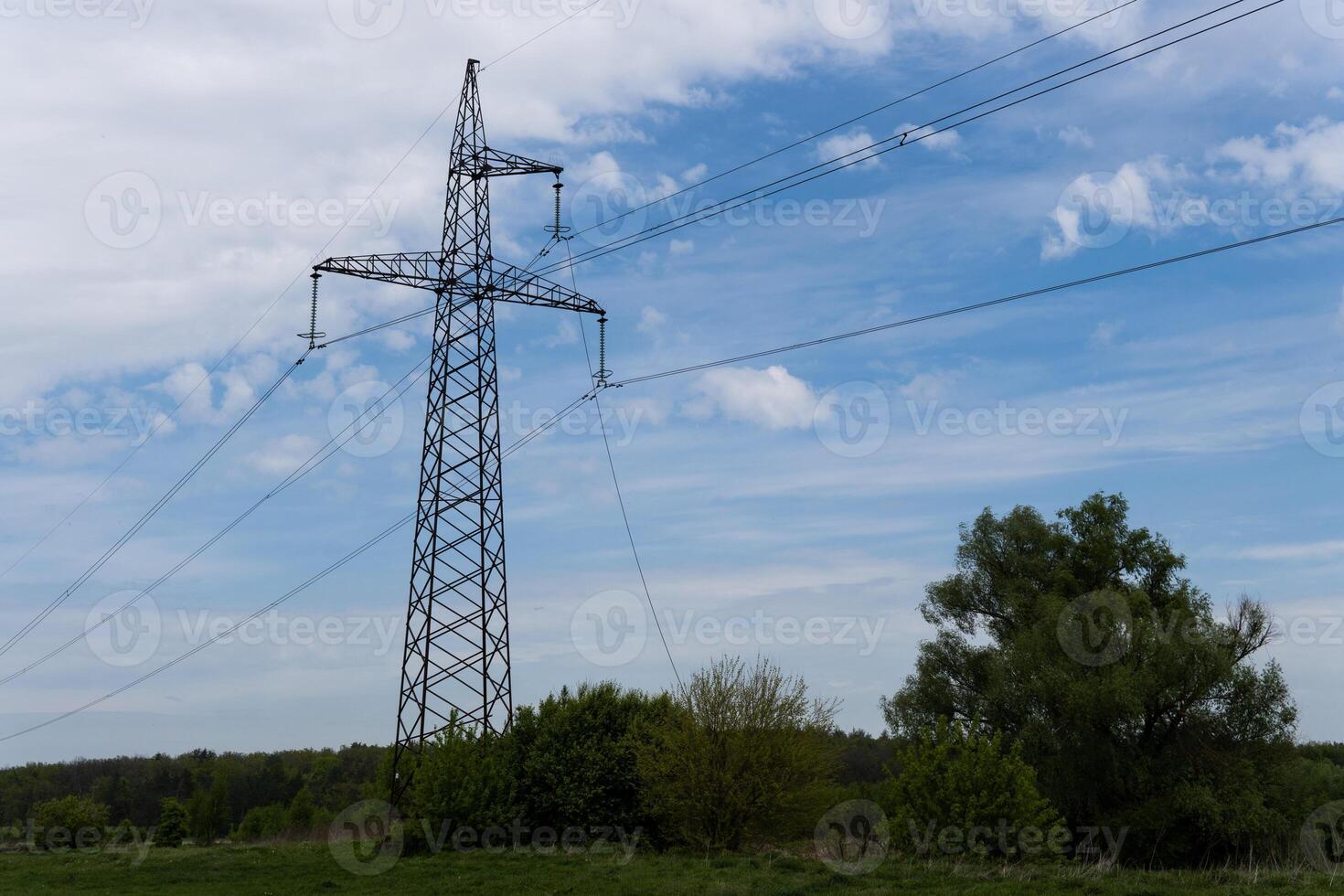 Breakage of a high-voltage power line ends. disaster, accident photo