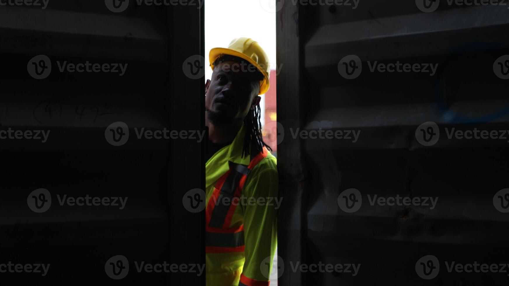 Engineers and technicians inspect the inside of containers and order repairs at the container manufacturing and storage site,96 photo
