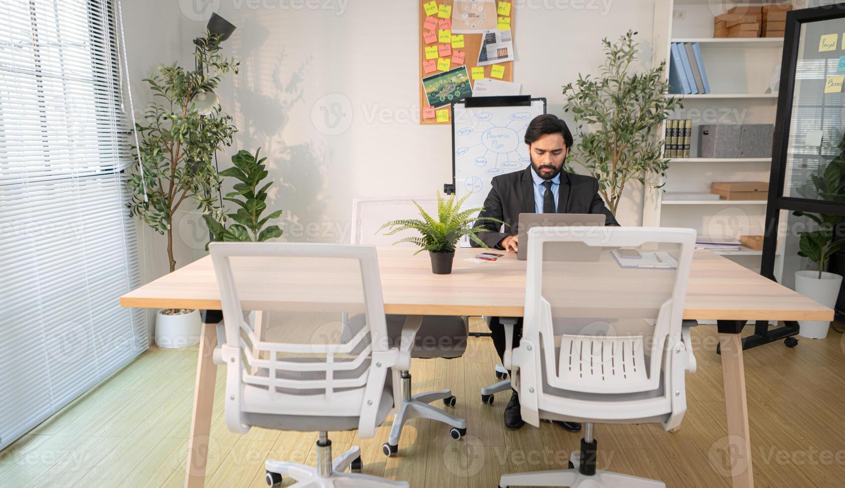 Boss have prepare before meeting to check on progress of business project,265 photo