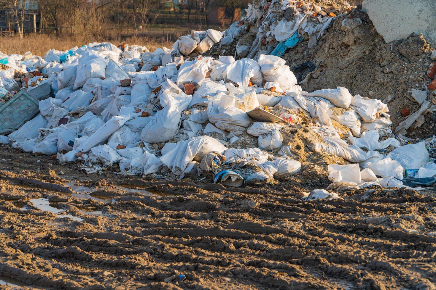 Garbage in the bags after the reconstruction of the house photo