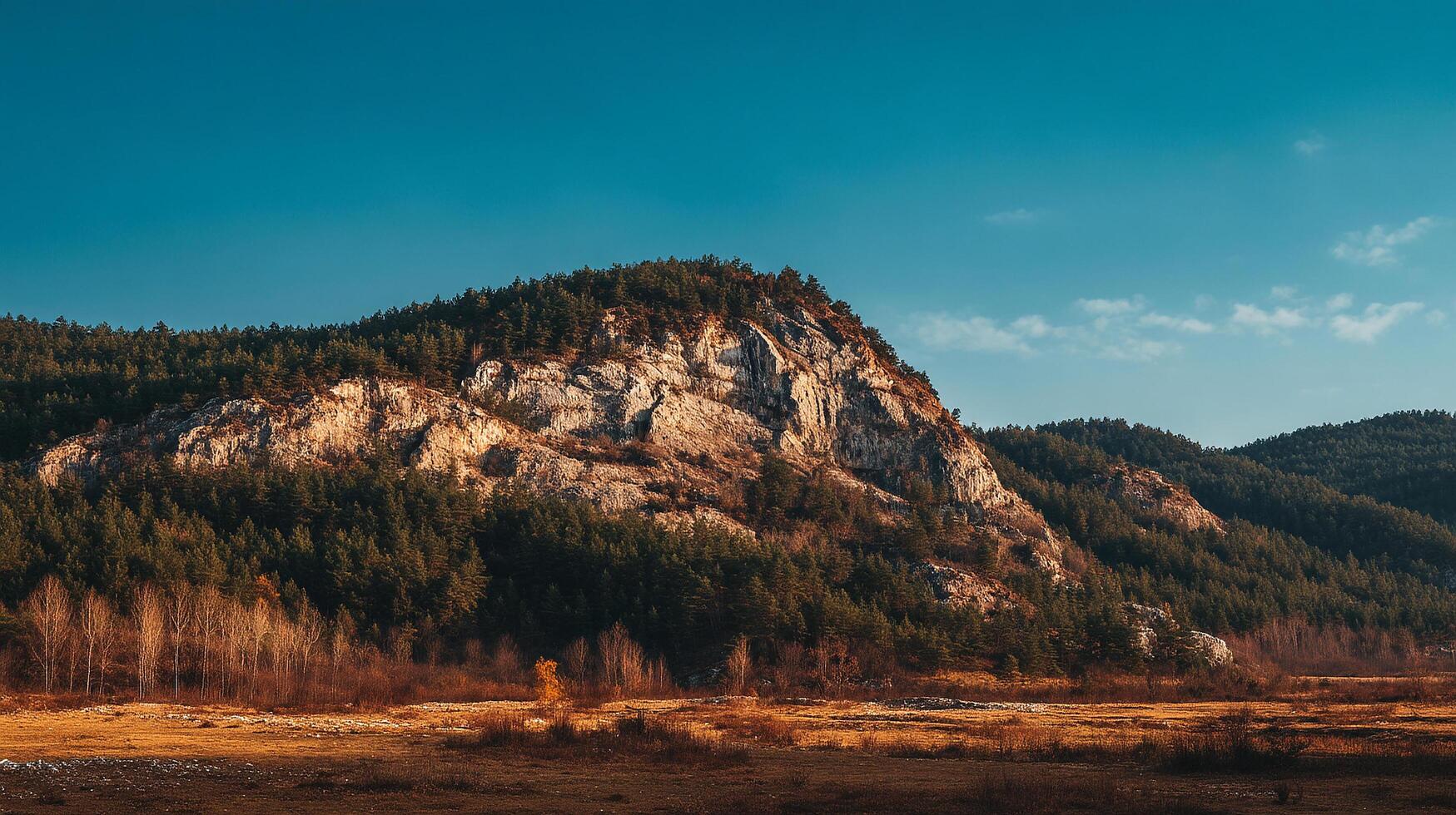 Commercial photo of detailed scenic natural landscape view
