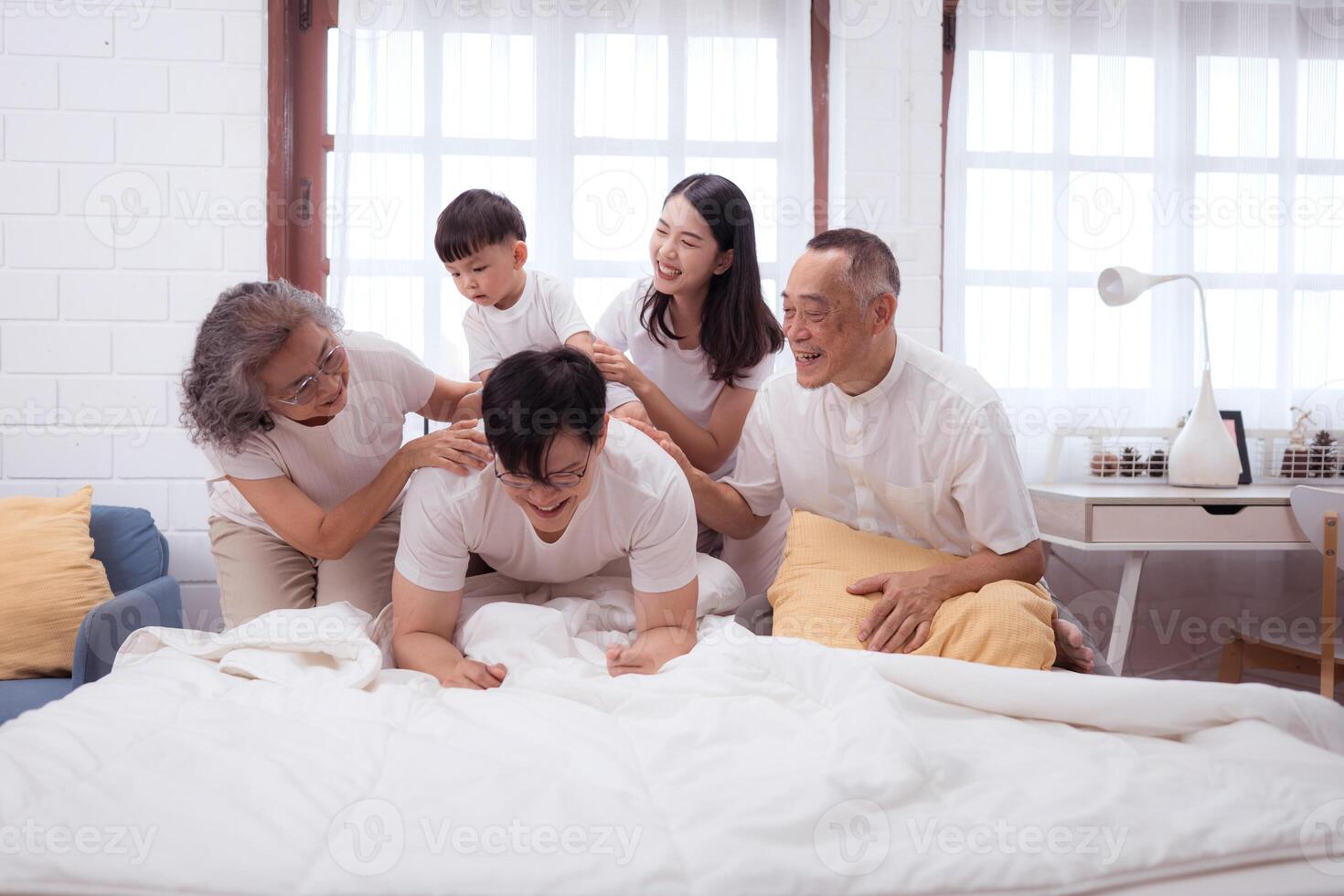 Before putting the kids to bed, parents, grandparents, and kid unwind and play in the bedroom,156 photo