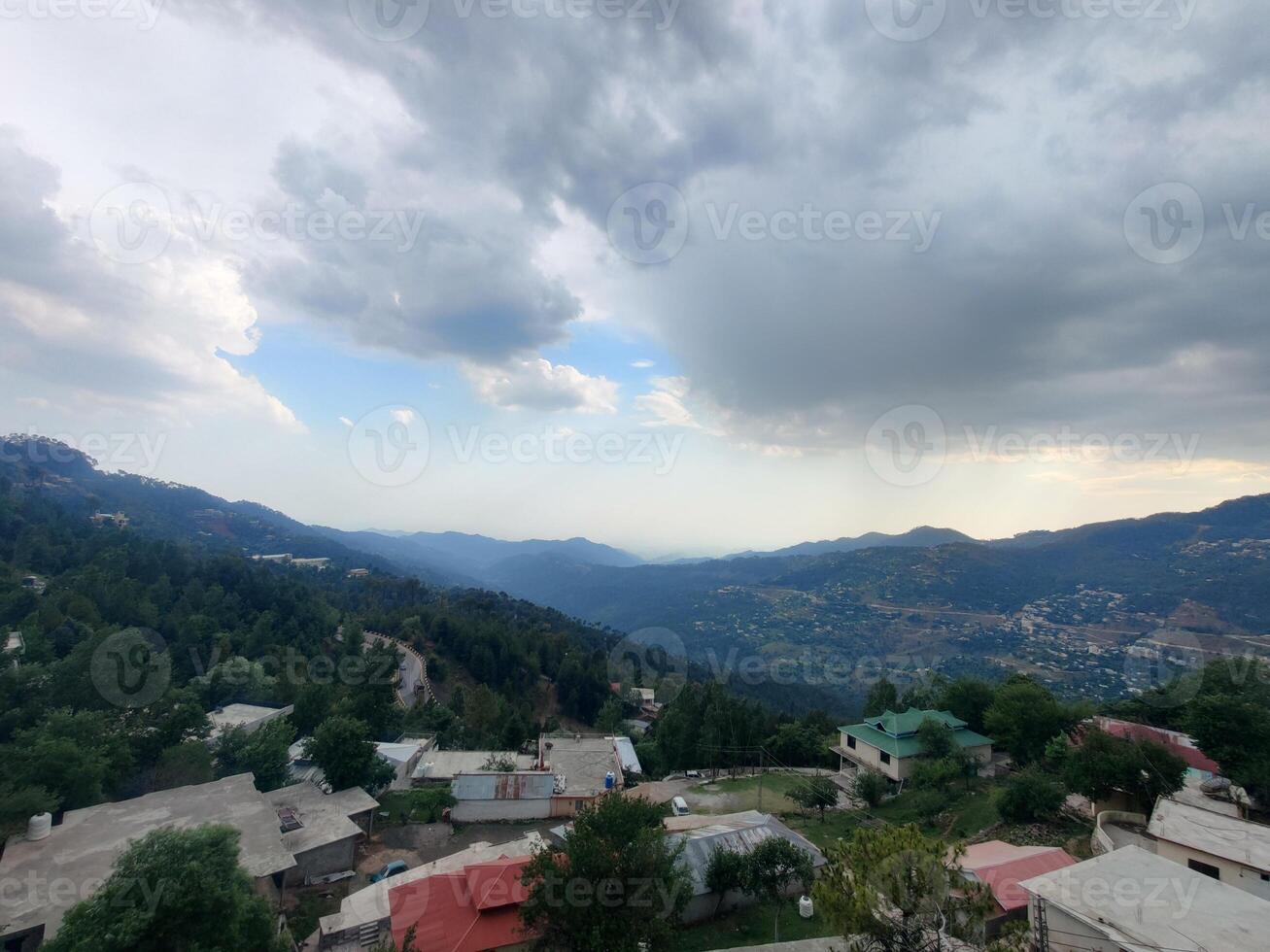 Beautiful and Clear Mountain View photo
