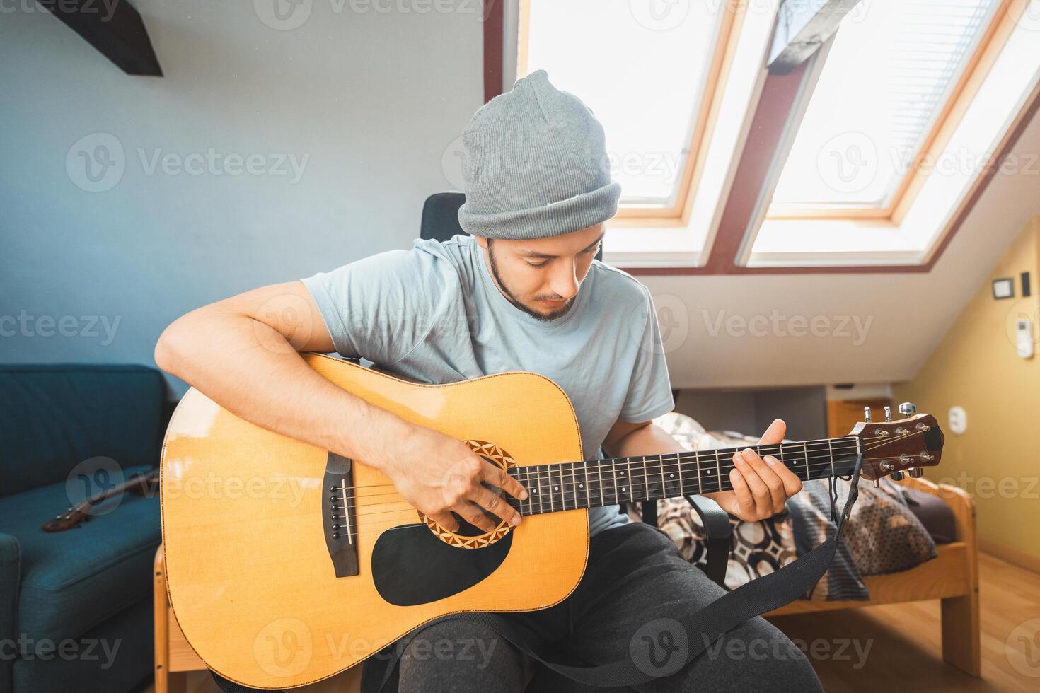 Creating calm melodies in a home environment photo