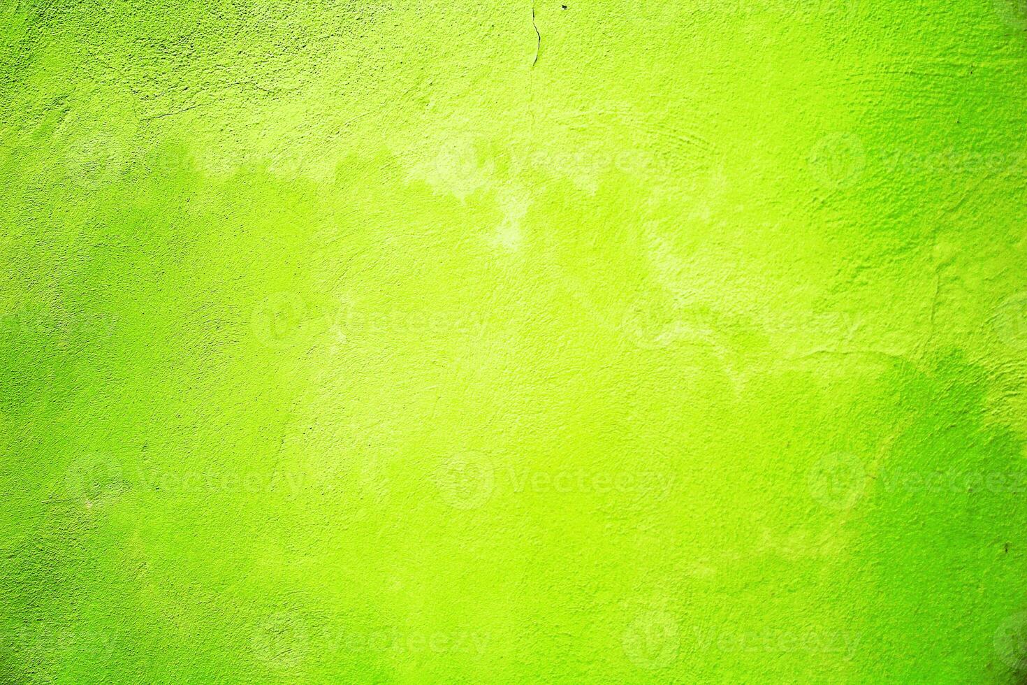 Bright Green Grunge Wall Texture Background photo
