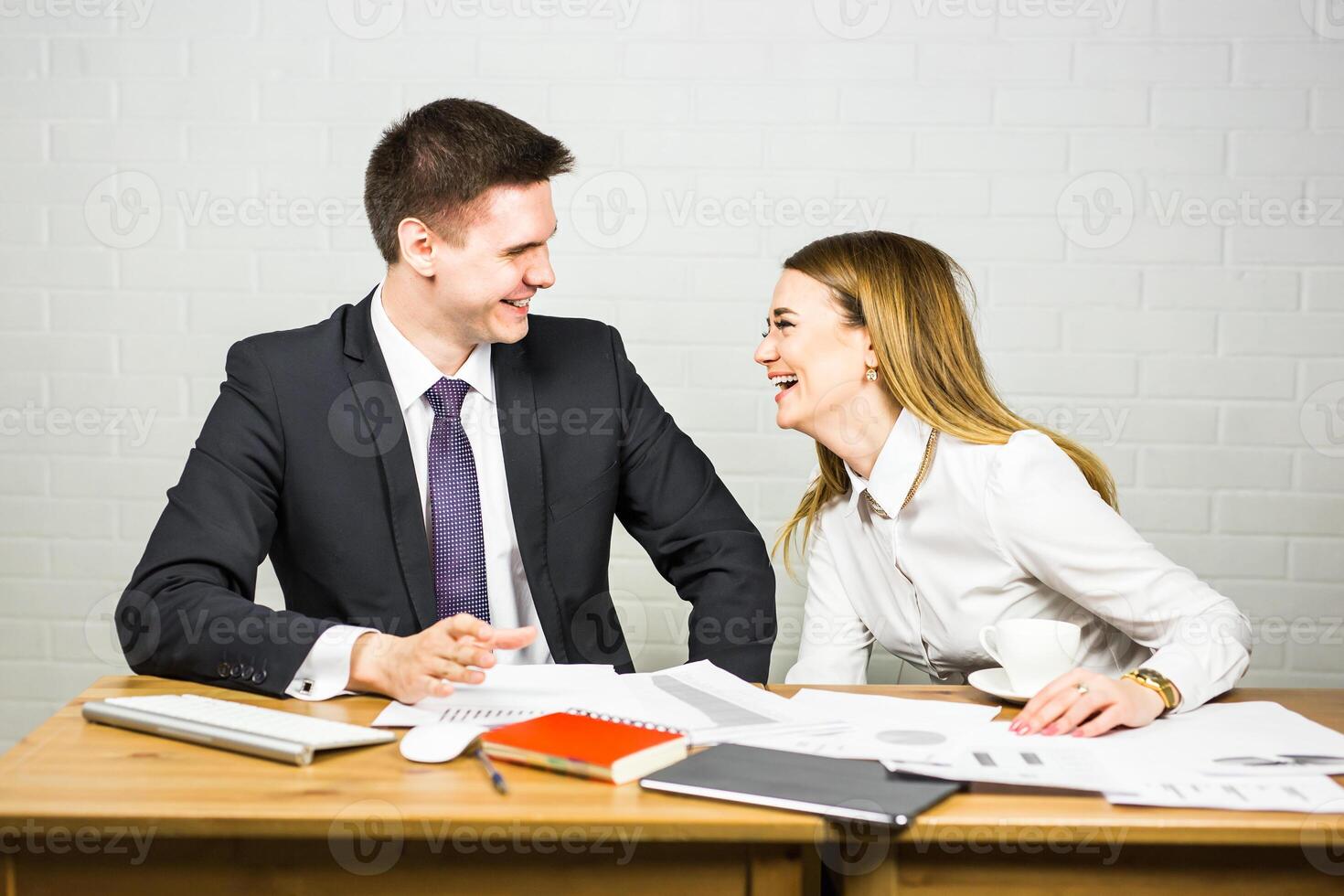 Business people laughing. photo