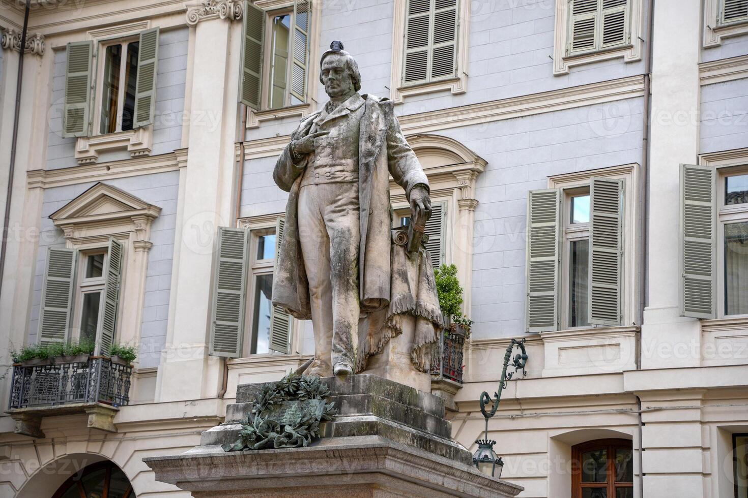 Vincenzo Gioberti statue sculpture turin photo