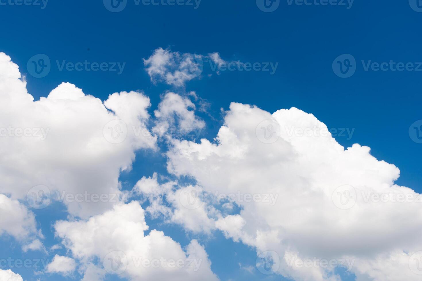 Dynamic cloud formation under a bright sky nature's canvas outdoor photography serene atmosphere inspirational perspective photo