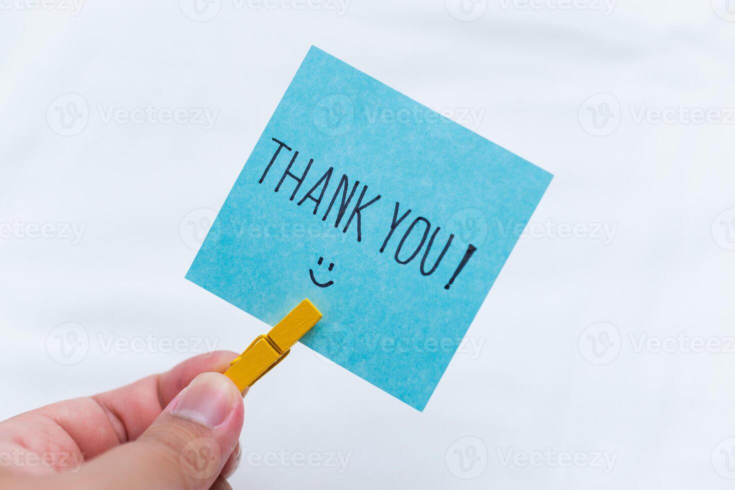 Business thank you note office desk gratitude message minimalist environment close-up view positive concept photo