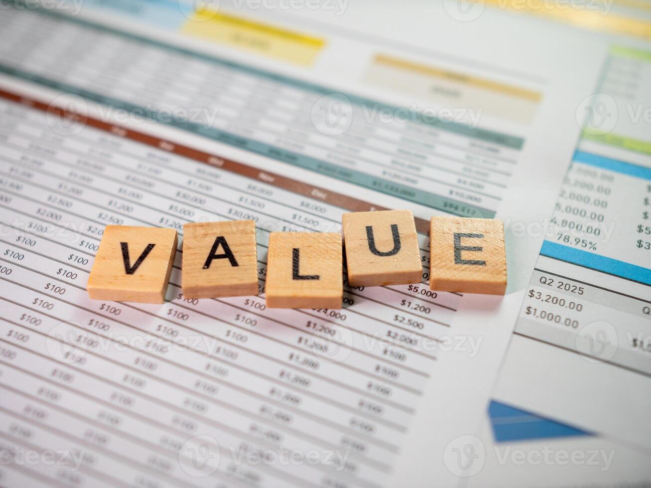 Business value assessment analyzing financial data for strategic growth opportunities photo
