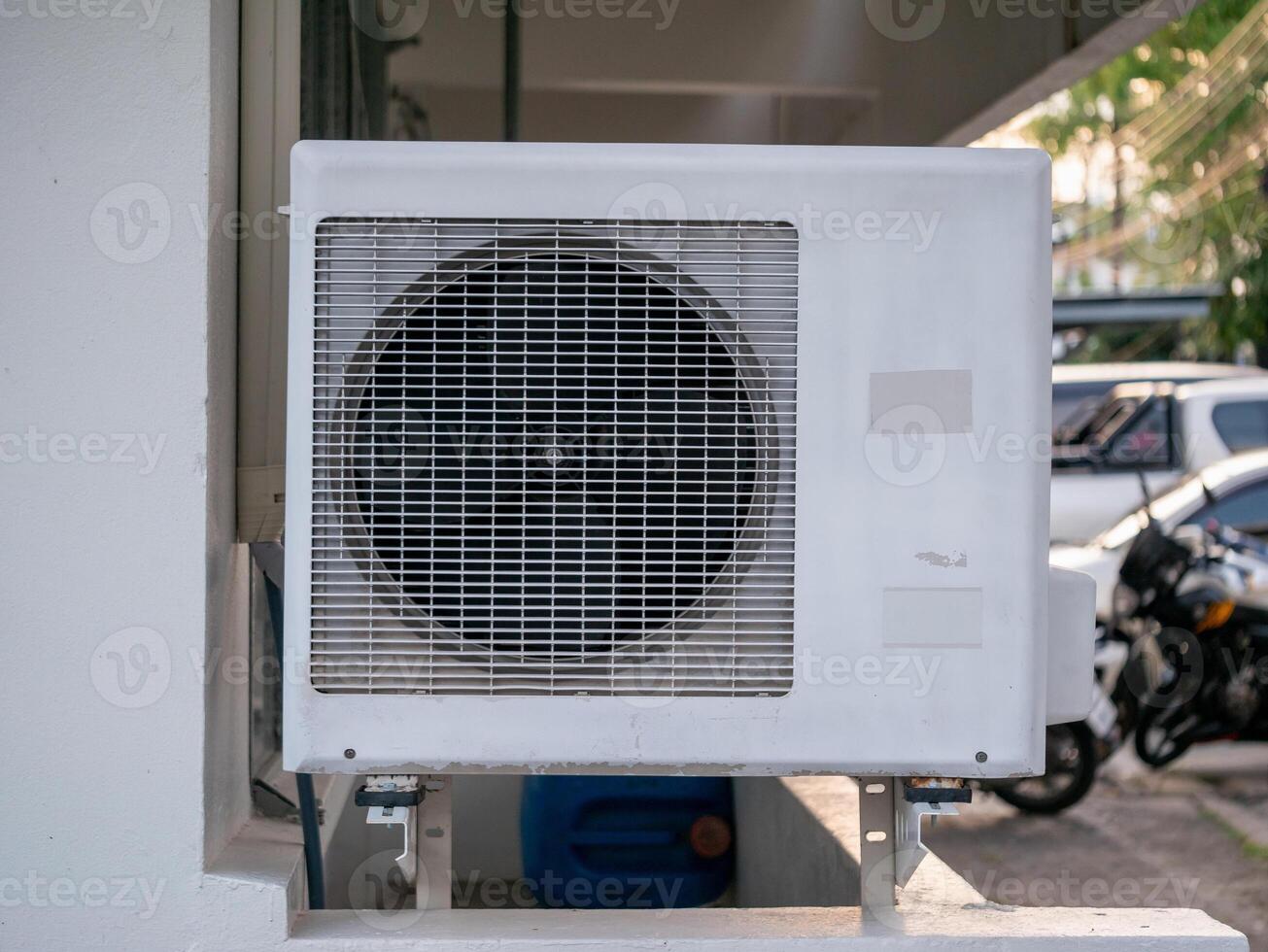 Air conditioning unit maintenance in urban environment installation guide technical insights photo