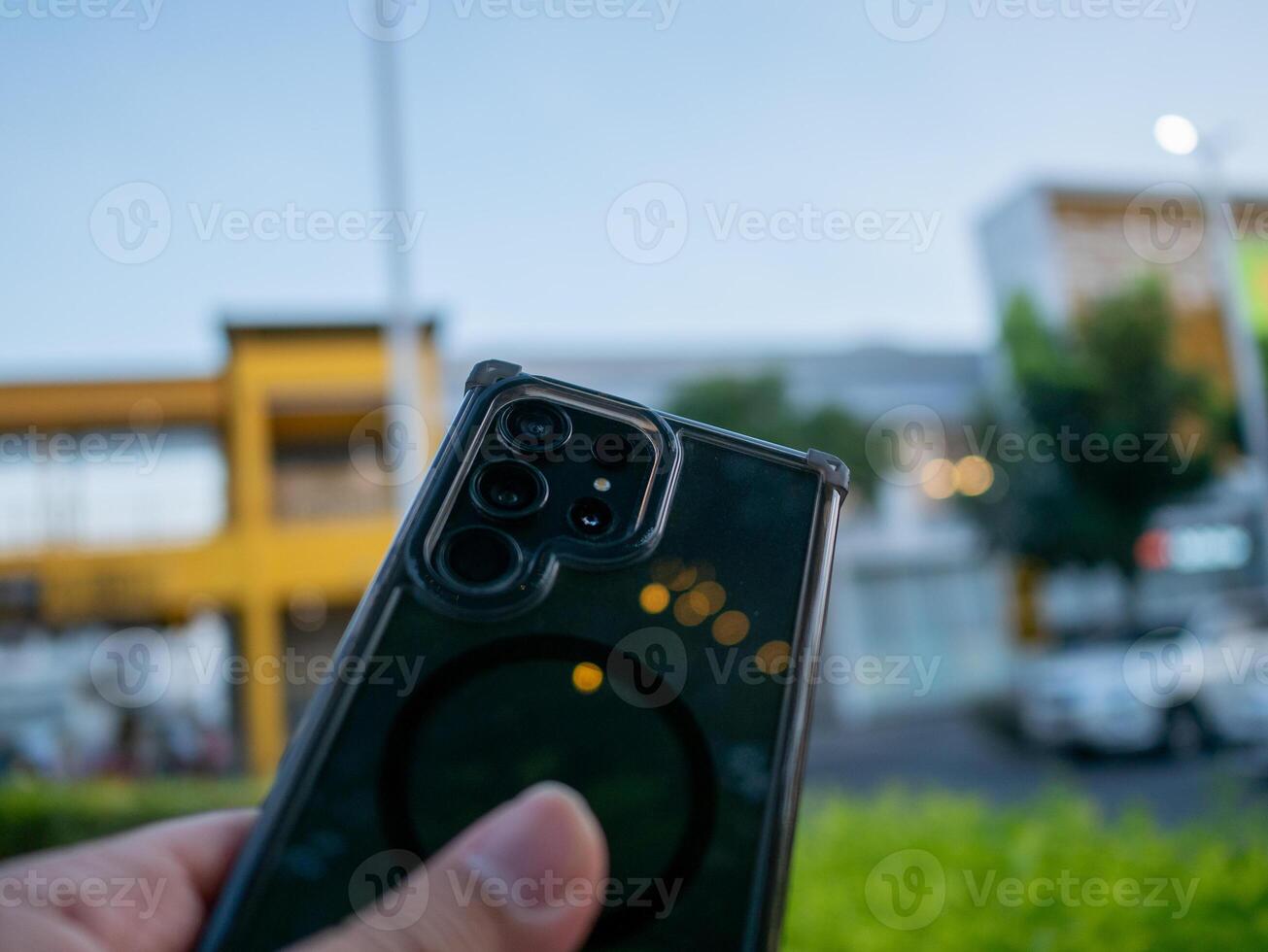 Smartphone visual storytelling close-up urban landscapes in evening light photo