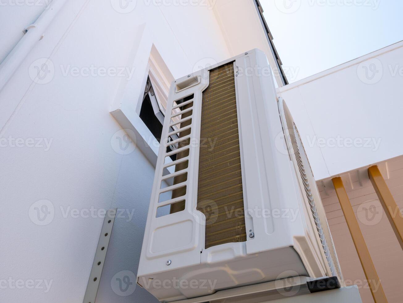 Home improvement air conditioning installation for urban residential energy efficiency photo