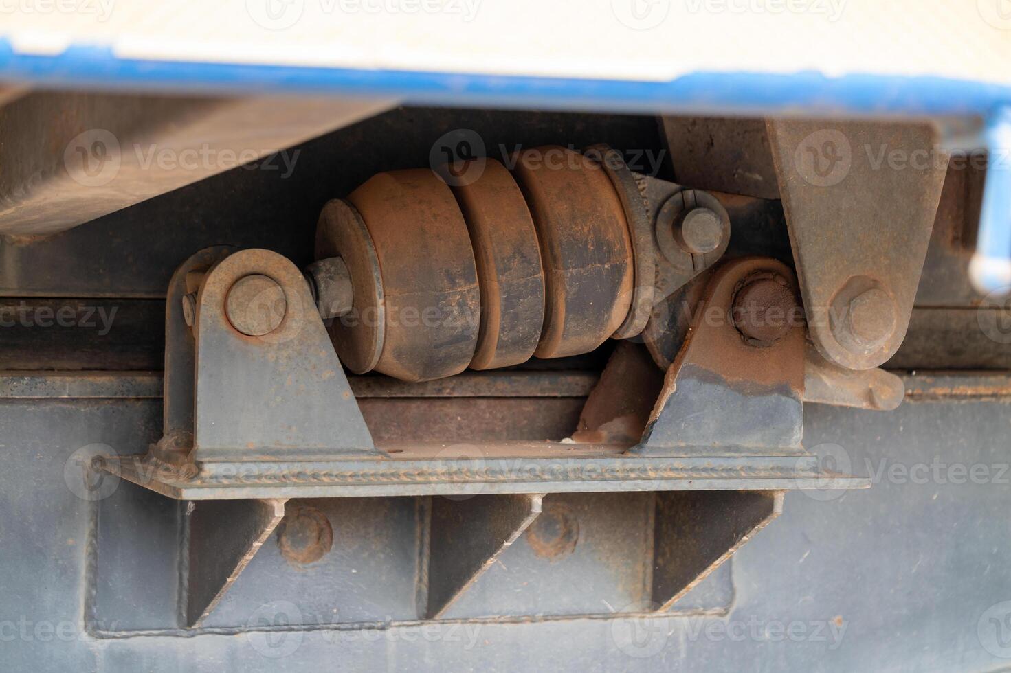 Warehouse engineering shock absorber inspection for industrial equipment maintenance photo