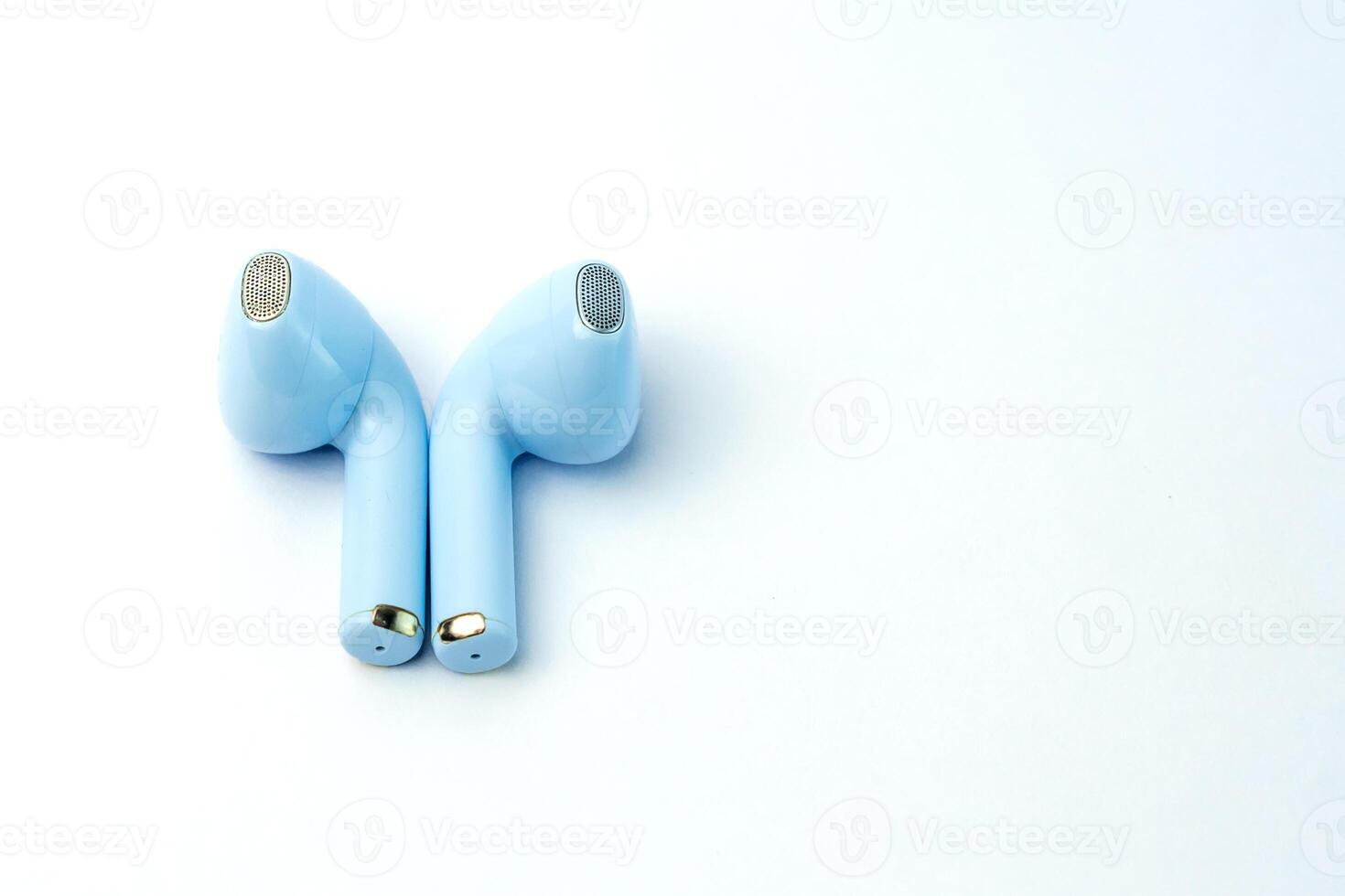 Modern blue wireless earbuds with ergonomic design and premium sound. Lightweight, compact, and ideal for music, calls, gaming, and workouts with noise isolation technology. photo