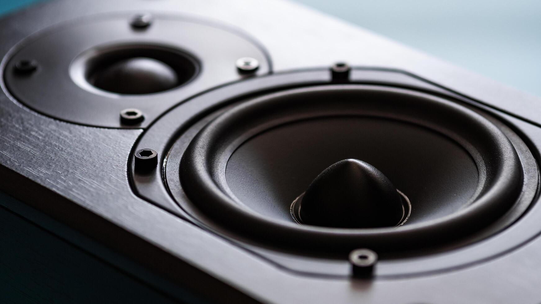 Exploring sound quality acoustic speaker design studio product modern close-up audio technology photo