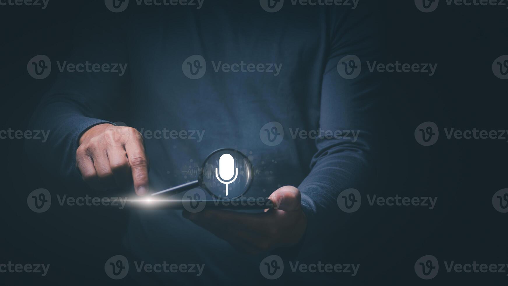 the Information data search technology, search optimization, male hand using voice search, using the search bar function on your website, big data, automatic operation photo