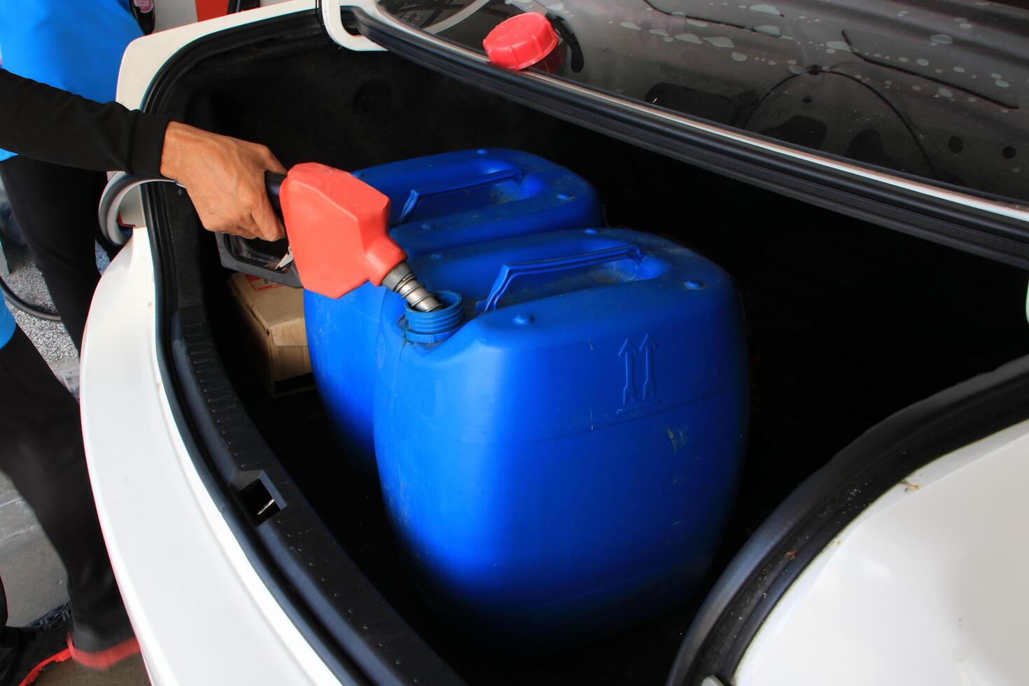 When the government announced a fuel price hike, people started hoarding fuel and filling up in advance. photo