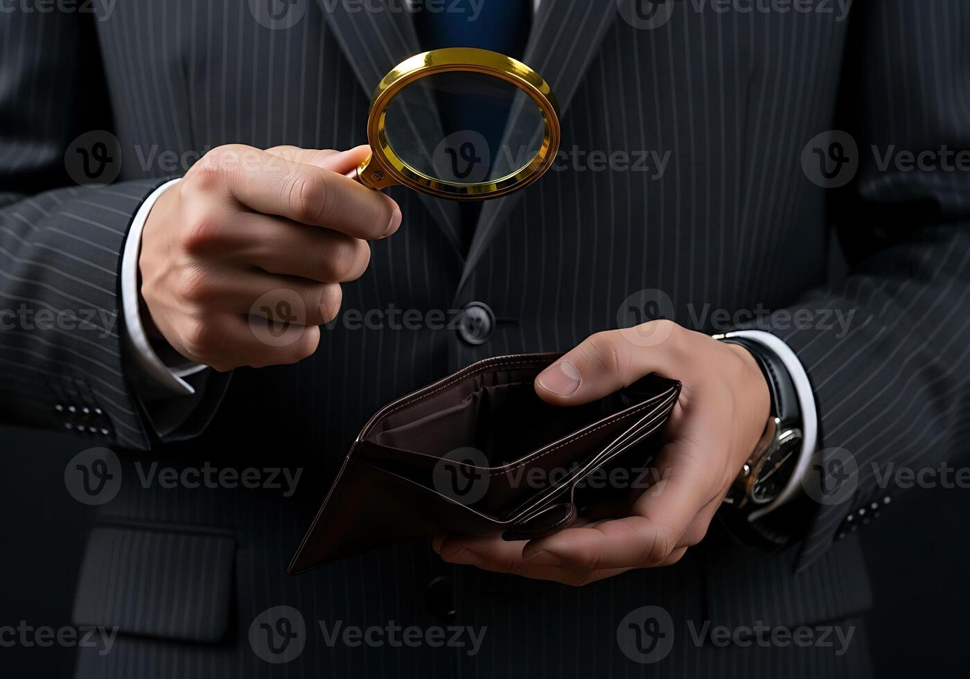 Analyzing Financial Situation with Magnifying Glass Examining Empty Wallet photo