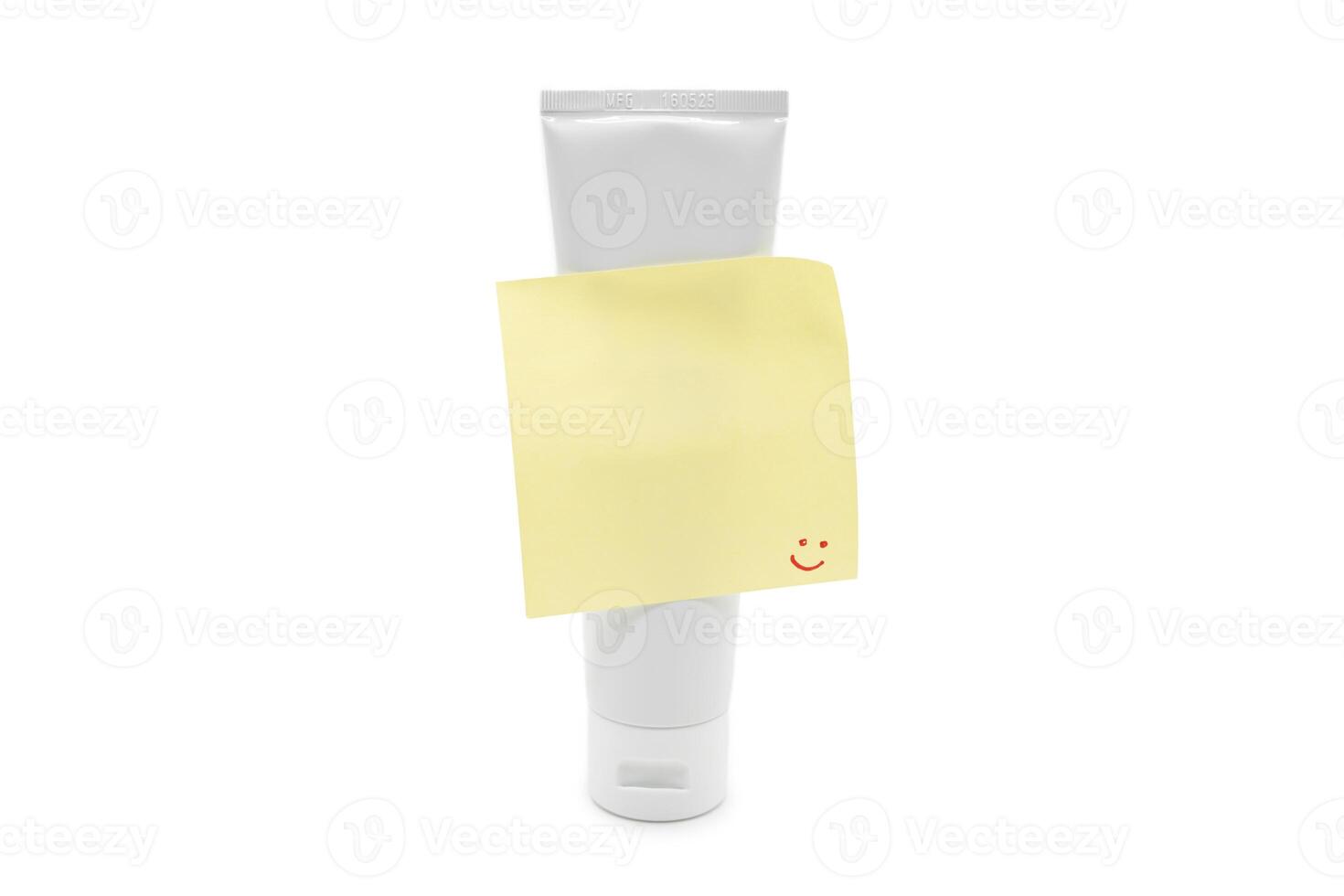 Minimal White Toothpaste Tube with Copy Space. White toothpaste tube with Sticky note for text. dental care, oral hygiene, beauty, cosmetic products, health, and personal care branding. photo