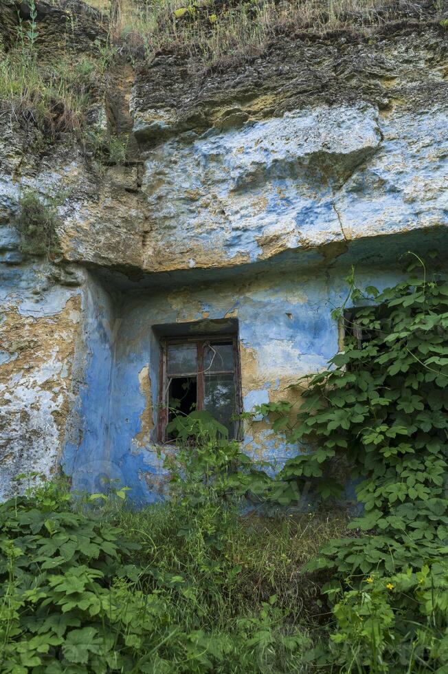 An old stone building photo