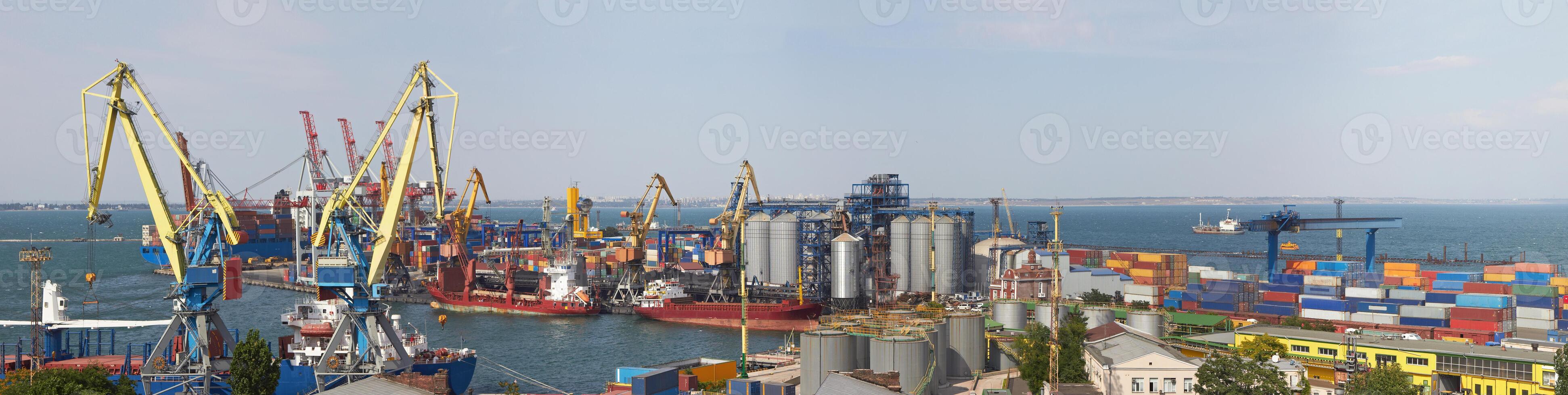 Panorama view on the port photo