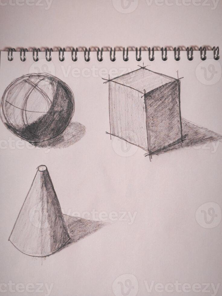 Sketching geometric shapes enhancing spatial reasoning skills photo