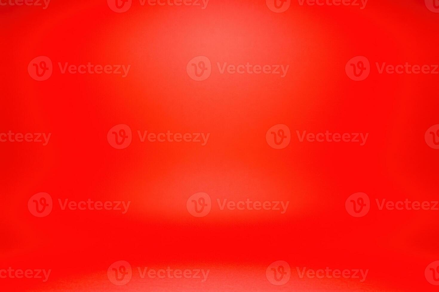 Vibrant Red Studio Background for Product Photography and Design Mockups Featuring a Soft Gradient photo