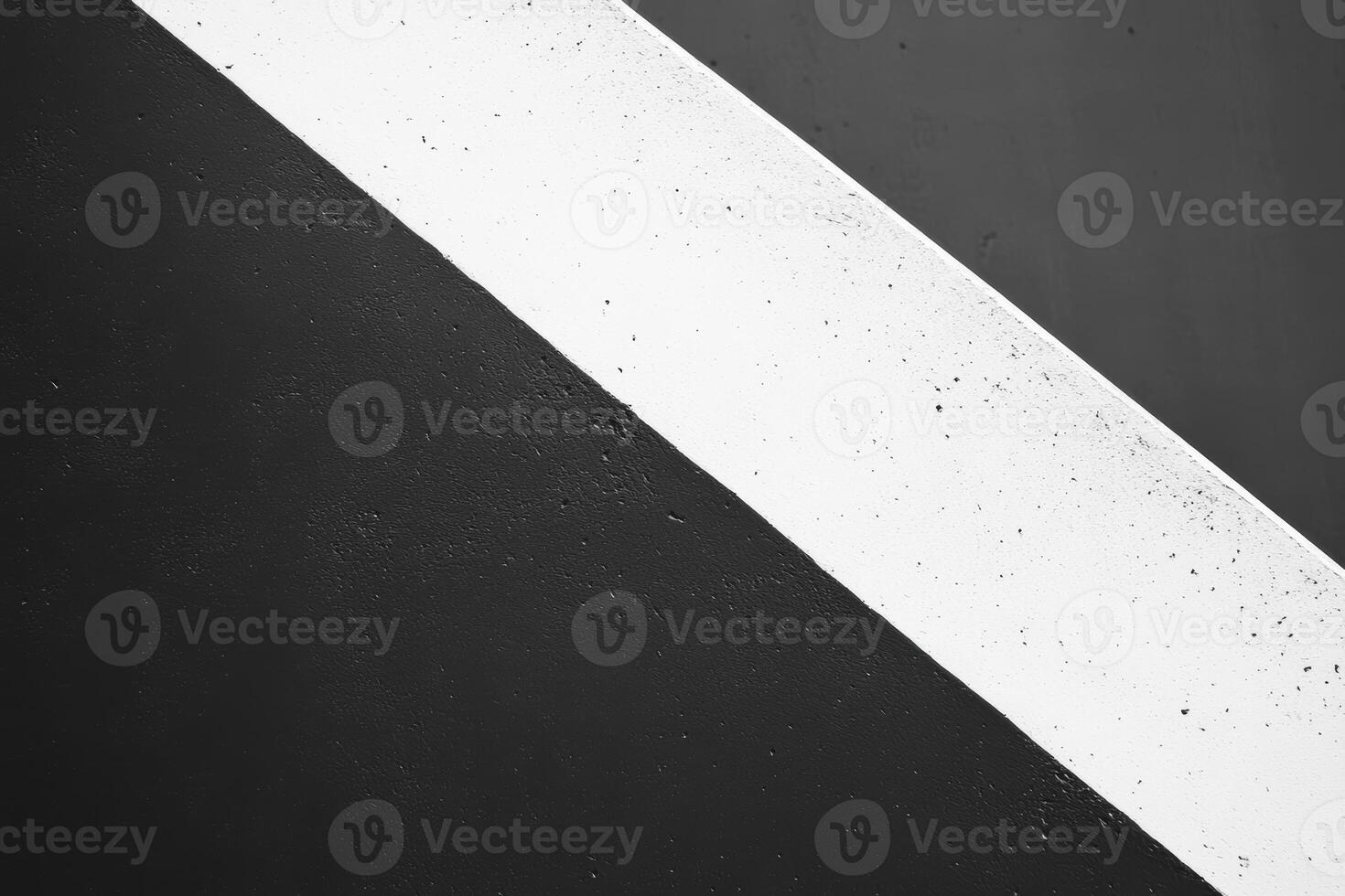 Simple black and white diagonal pattern on a surface photo