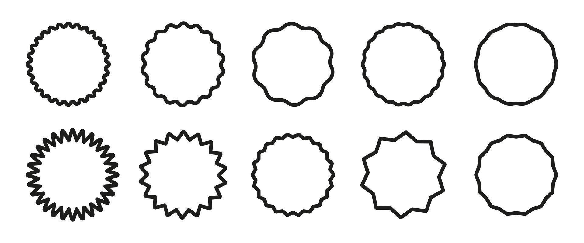 Set of curve edge frames. Wavy circles. Circle lined borders. Simple round frames. Graphic illustration. Design of geometric line. Editable stroke. vector