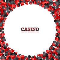 Símbolos del naipe del casino en el fondo blanco. Vector de juego elemento de diseño flotante aislado.