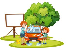 Padre e hijo lavando el coche en el césped