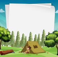 Diseño de papel con hombre acampando en maderas. vector