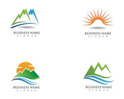 Logo y simbolos de montaña vector