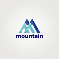 Resumen letra M montaña logotipo vector