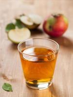apple juice photo