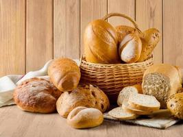 baked bread photo