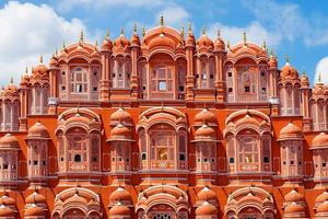 Hawa Mahal palace (Palace of the Winds) in Jaipur, Rajasthan