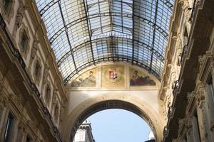 gallery roof in Milan photo
