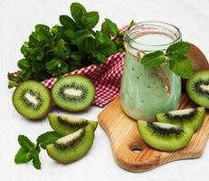 kiwi smoothie in glass